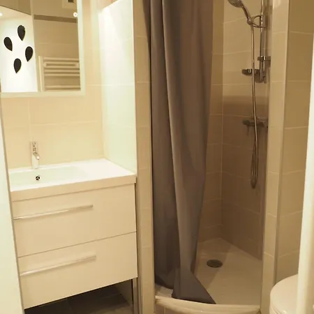 Colore Di Mar Кавалер-сюр-Мер